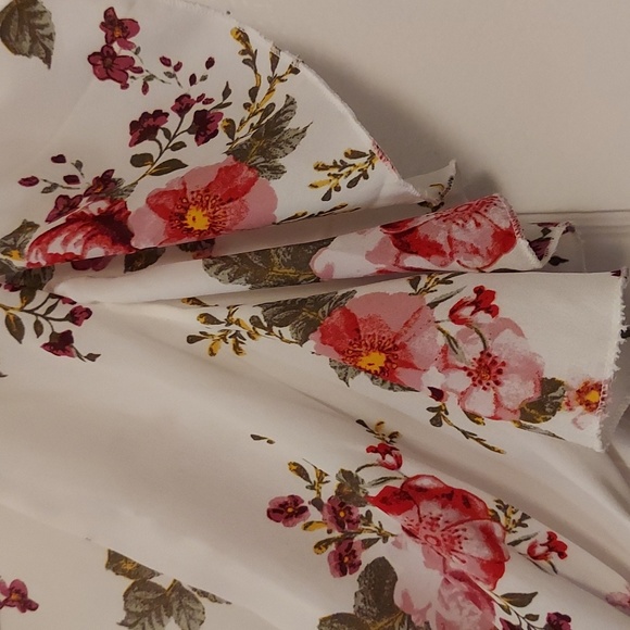 Blouse - Picture 3 of 6